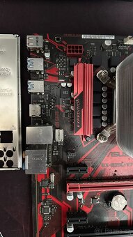 ASUS EXPEDITION B250-V7 + i5-6600K (4C/4T) - 2