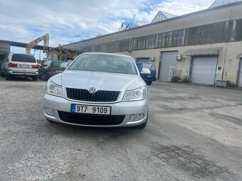 Škoda Octavia - 2