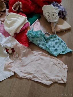 Hromada oblečení pro miminko - 2