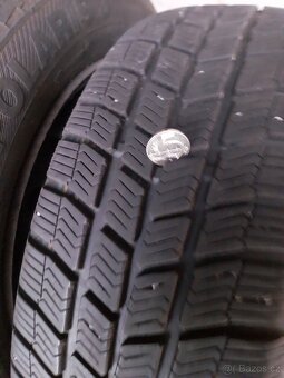 Zimní pneumatiky s disky Barum 185/65, R14. - 2