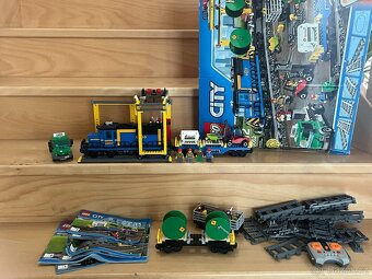 Vánoční vlak 10254 a jiné - 2