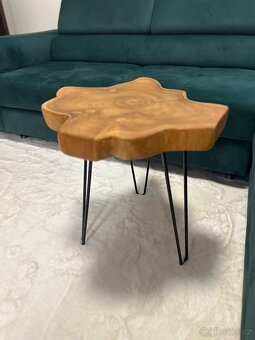 Konferenční stolek z masivu - 2