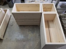 Zahradní smrkové květináče - 2