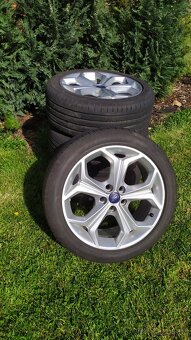 Originální sada alu kol Ford + pneumatiky - 2