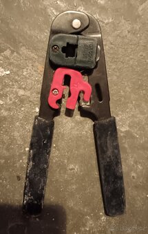 Zednické nářadí - 2