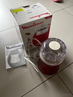 Mlýnek na kávu Moulinex - 2