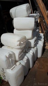 Plastové barely 20L. - 2