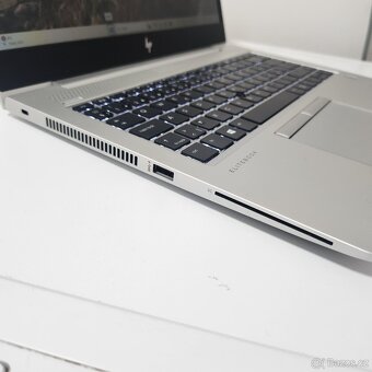 HP EliteBook 745 G5 /Ryzen7/Vega10/16GB_DDR4 - 2