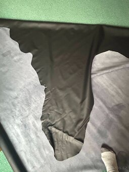 2 ks pravé kůže - černá barva - 2