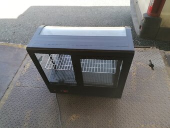 Chladící vitrína - 2