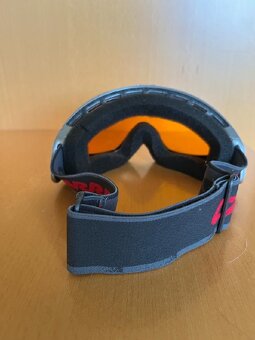 Sportovní brýle Carrera - 2