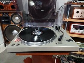 gramofon Technics SL 1500 - 2