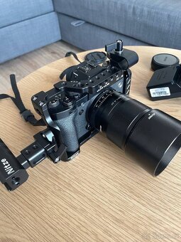 Fujifilm X-T3 + objektiv Viltrox 52 mm + příslušenstv - 2