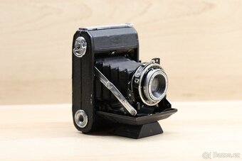 PRODÁNO - Zeiss Ikon Nettar 515 Novar Anastigmat 1:4,5 7,6cm - 2