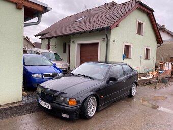 Bmw e36 323ti - 2
