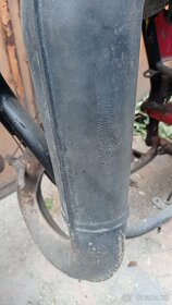 Gilera RC 125 mám kola, rám a výfuk - 2