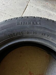 Pirelli R15 195/65 - 2