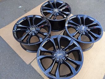 Alu disky originál Audi, 18", 5x112, ET 52 , šířka 9J - 2