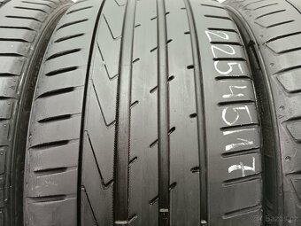 Letní pneu 225/45/17 Hankook - 2