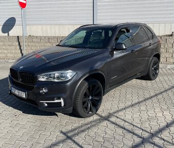 BMW X5 F15 3,0d/190kw/ CZ/ 2majitel /HEAD UP/ servis BMW - 2