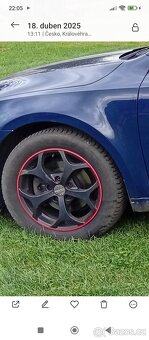 Prodám ALU kola 5x112, zimní pneu 205 55 16 - 2