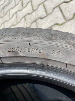 225/50R18 - 2
