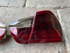 BMW E90 Zadní kompletní světla - 2