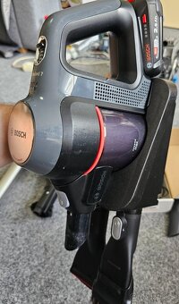 Aku vysavač Bosch Unlimited 7 Pro Grafit BBS712A - 2