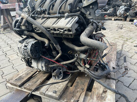 Motor renault scenic 1 1.6 16V 66kw - 2