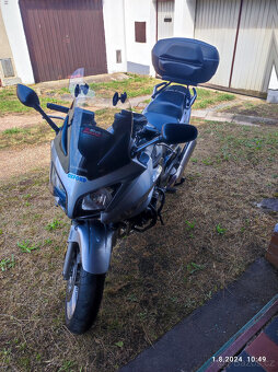 Honda CBF 1000 - 2