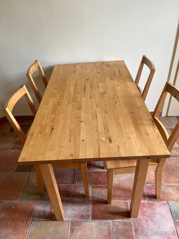 Jídelní stůl Ikea+ 4 židle - 2