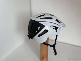 Cyklistická helma Specialized Ambush Comp Angi ready - 2