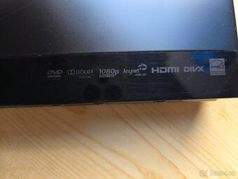 Pěkný DVD Přehrávač SAMSUNG DVD-D530 + Dálkové ovládání. - 2