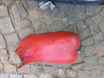 Horni kryt jawa pionyr pekny stav 300kc - 2