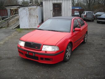 Skoda Octavia RS1 Cervena - 2