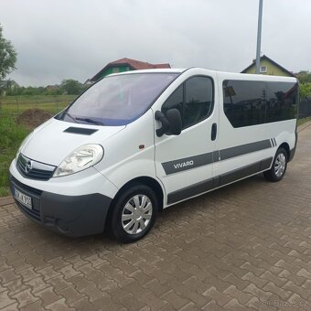OPEL VIVARO 2.0CDTI LONG BUS 9 MÍST R.V.2007 - 2