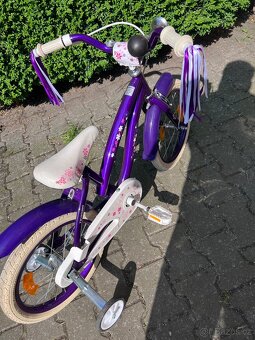 Dětské kolo s přídavnými kolečky, holčičí - 2