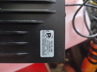 Závodní ECU Pectel - 2