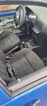 Volkswagen Golf 4 s motorem 1.9 tdi 66 kw - 2