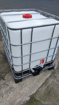 IBC kontejner 1000 l - 2