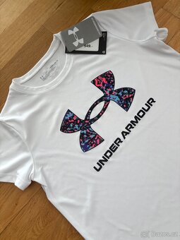 UNDER ARMOUR NOVÉ tričko legíny 10-12 r - 2