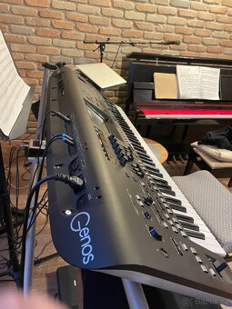 Yamaha Genos - 2