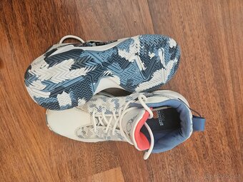 Basketbalové boty vel.44 s vložkou na footgel basketball - 2