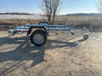 Přívěsný vozík Tema - 2