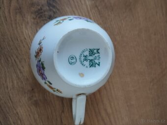 Starožitná sada tří šálků s podšálky - 2