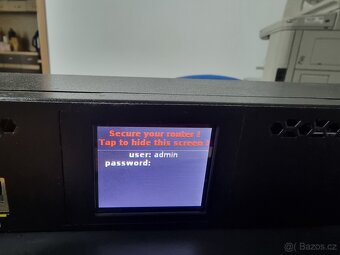 Router Mikrotik RB3011UiAS-RM - 2