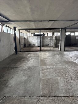 Garážové stání LESNÁ - 2