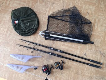 Rybářské pruty,navijáky,vidličky,podběrák,vezírek - 2