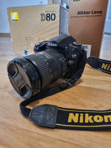 Nikon 18-200mm f/3,5-5,6G ED AF-S DX VR II + Tělo D 80 - 2