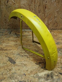 Babetta 207 přední blatník - 2